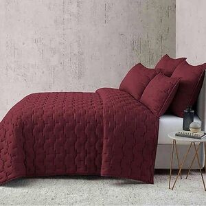 Olivia & Oliver Lofty Stitch Quilt